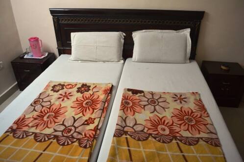 Hotel Balbir Continental, Lucknow 2